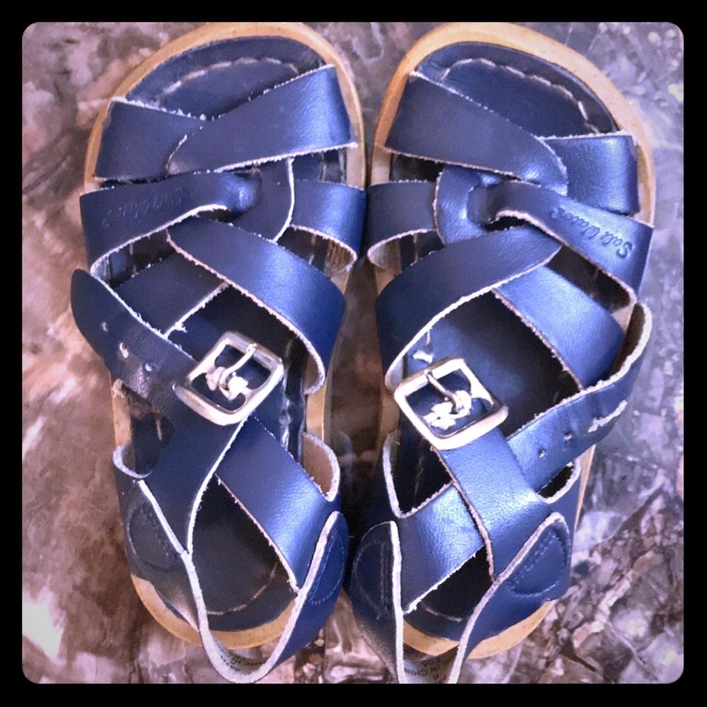 Saltwater sandals